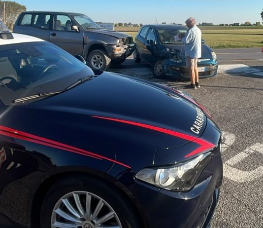Motteggiana, scontro tra due auto: 86enne ferito e ricoverato a Mantova