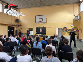 Castiglione: bullismo, social e legalità. Carabinieri a confronto con 170 alunni della Beschi
