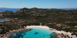 Budelli: guida alle spiagge, alle regole e a come visitarla