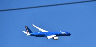Malore su volo Parigi-Roma, australiana muore dopo atterraggio d’emergenza a Zurigo