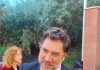 Festa Roma: Javier Bardem show, infiamma il red carpet e si siede al posto dei fotografi