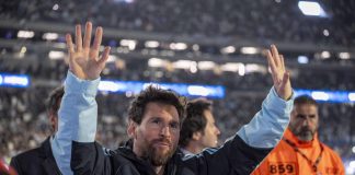 Messi, lacrime e gol nell’ultima partita con l’Argentina: “Non tornare più sarà grande dolore”