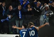 Nico Paz incanta, il Como vola: doppietta e assist, serata da fenomeno contro lo United in Champions