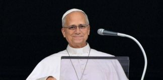 Papa Leone all’Angelus: “Ho superato la fase delicata, riprenderò gradualmente le attività”