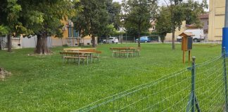 Pegognaga, parco di Piazza Vittorio Veneto chiuso tre ore per ricreazione scolastica post mensa