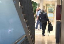 Giallo Pietracatella, agenti in un liceo di Campobasso: continua la caccia al computer