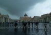 Meteo, arriva il maltempo: pioggia e temporali da Nord a Sud, poi torna il caldo
