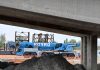 Ponte di San Benedetto, prima gru in cantiere per rimuovere le travi