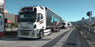 Protesta dei Tir, 71 denunciati. Scaffali vuoti e imprese in crisi: arriva il decreto