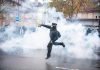 Nuove proteste oggi in Francia, l’allarme: “Manifestazioni ad alto rischio di violenza urbana”