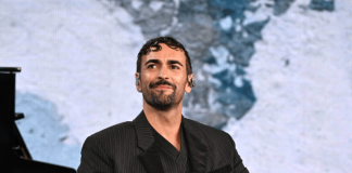 Marco Mengoni, il dolore per la morte della mamma: “Il periodo più buio della mia vita”