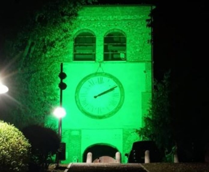torre orologio verde
