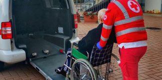 Rsa, trasporti in ospedale ancora a pagamento nonostante la delibera regionale. Mistrorigo chiede risposte