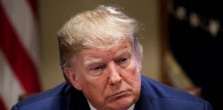 Ucraina, Trump contro Zelensky: “E’ ora di un nuovo presidente”