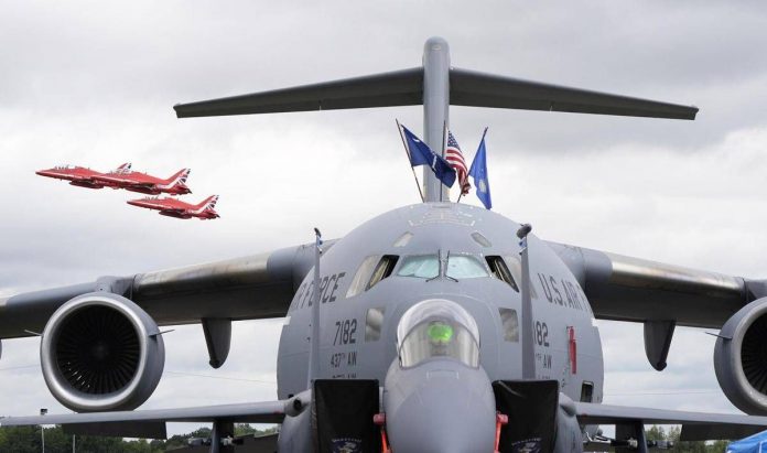 uk_base_raf_fairford_aereo_usa_ipa-1