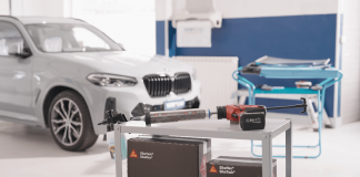 Auto: per riparazione e sostituzione cristalli VetroCar prima in Europa ad adottare la tecnologia Purform Primerless-to-Glass di Sika in tutta la sua rete