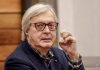 Sgarbi è in miglioramento, resta in terapia intensiva al Gemelli in prognosi riservata